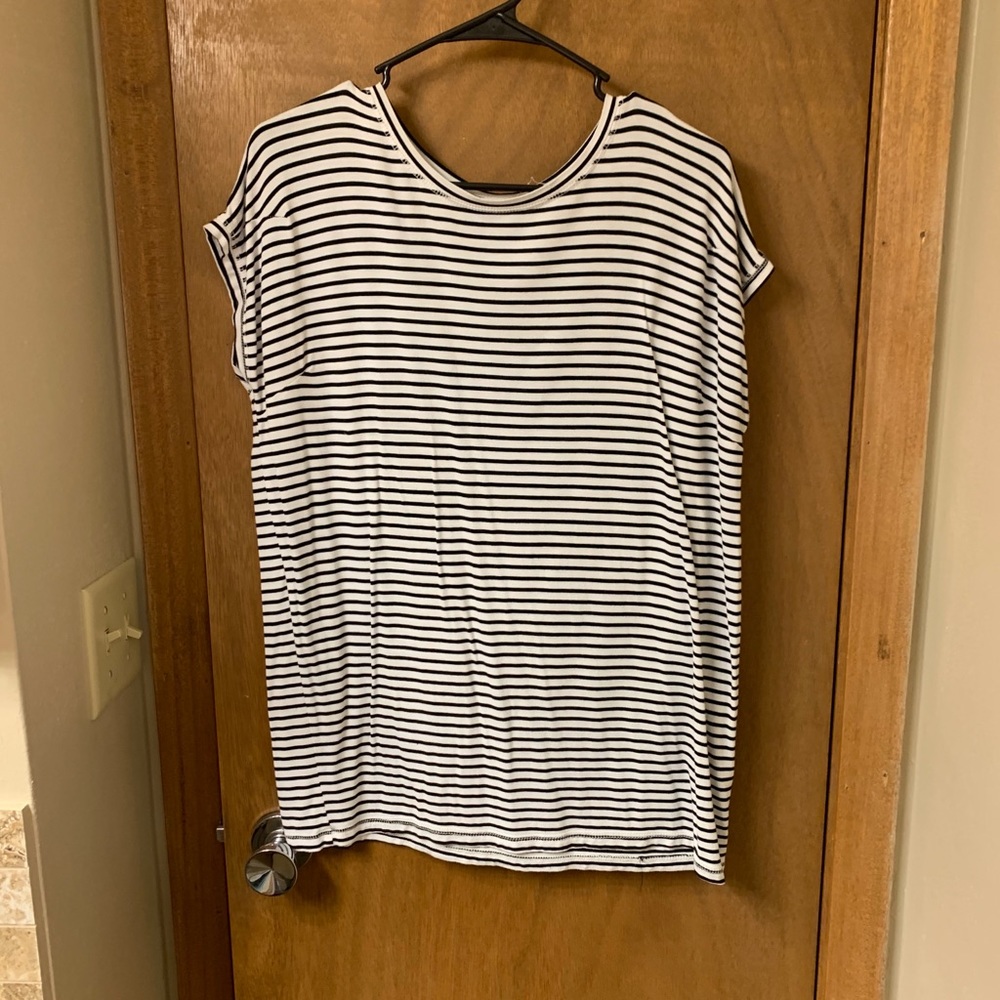 Oversized tee